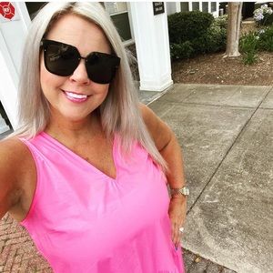 Meet your Posher, Jennifer